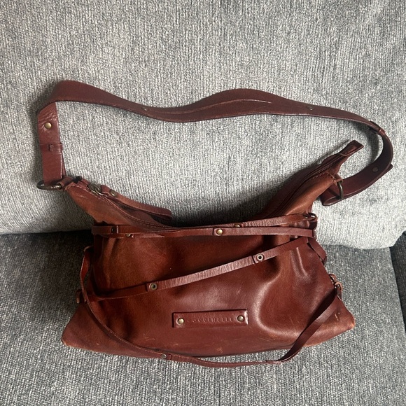 Coccinelle Shoulder Bag Purse Brown LEATHER ITALY - Picture 1 of 12
